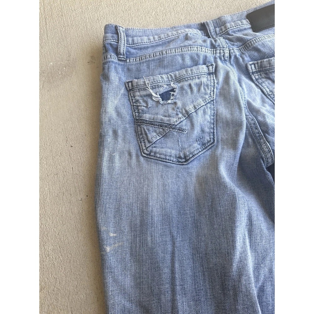 BKE Jake Bootleg Jeans Mens 30x32 Light Wash Blue Very Distressed Stained Denim - Picture 10 of 12